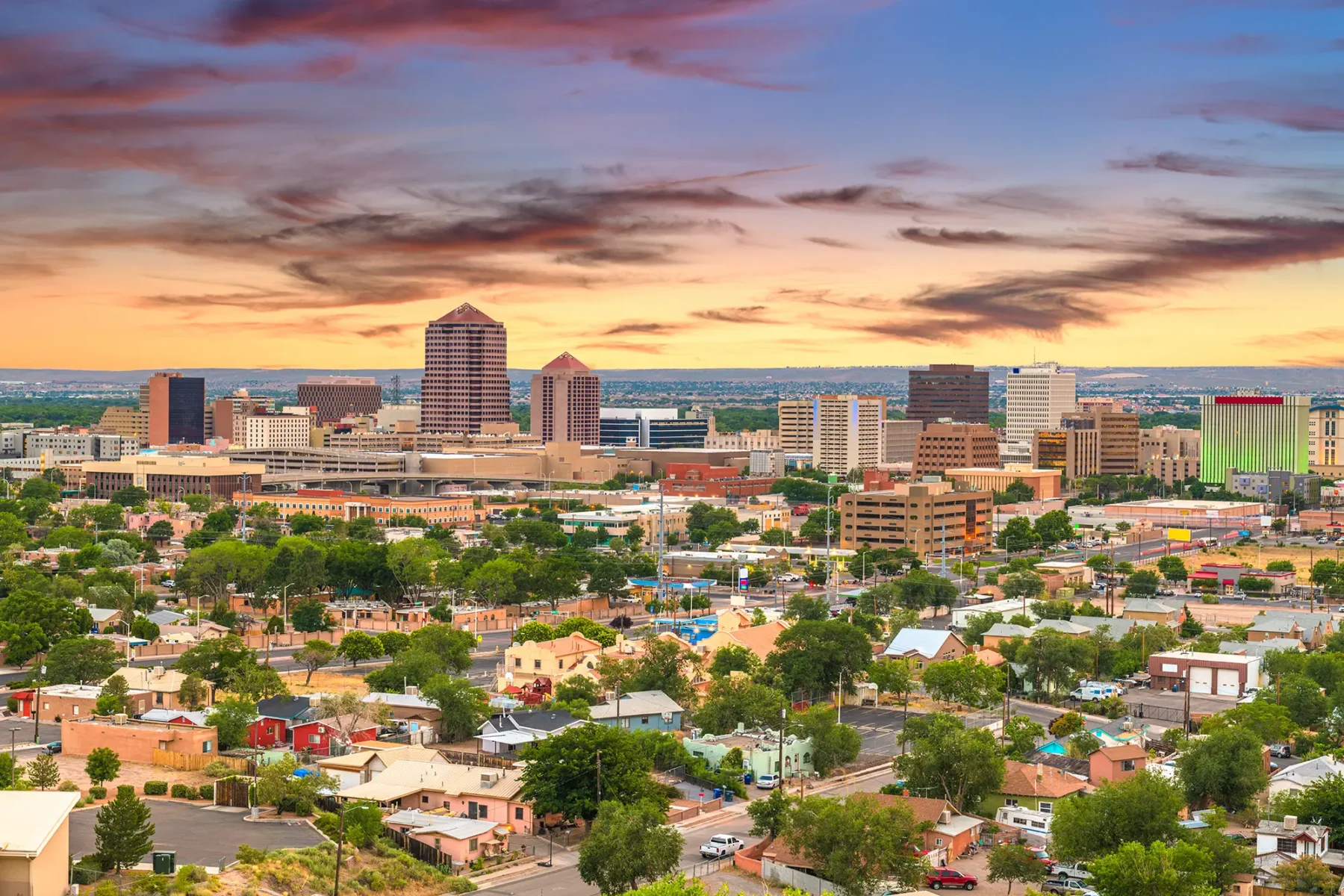 Albuquerque, New Mexico city skyline